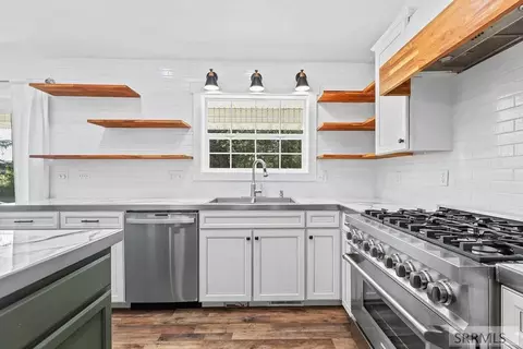 Kitchen - 3863 E 300 N, Rigby, ID 83442 photo 6 of 8