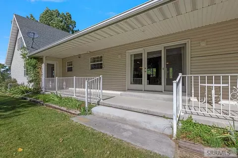 Exterior - 3863 E 300 N, Rigby, ID 83442 photo 3 of 11