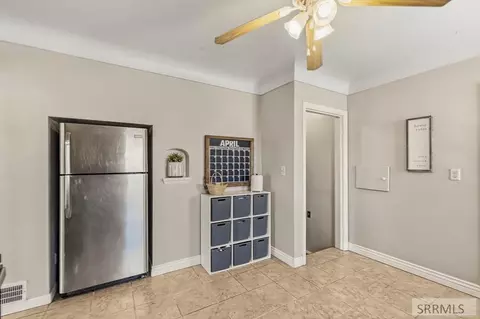 Entry Way - 149 E Main St, Saint Anthony, ID 83445 photo 3 of 4