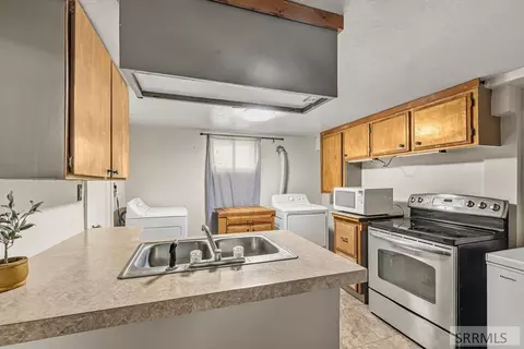 Other - 149 E Main St, Saint Anthony, ID 83445 photo 7 of 12