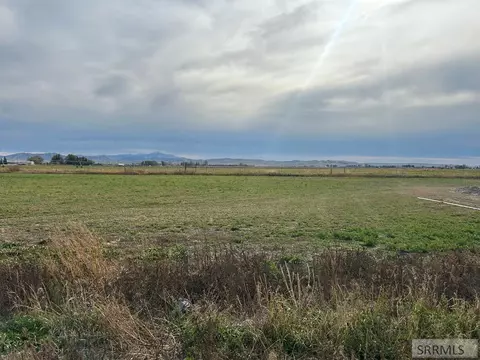 330 South Street, Blackfoot, ID 83221