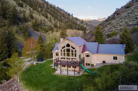 37 Canyon View Rd, Salmon, ID 83467