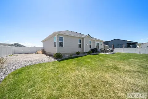 Exterior - 3877 E Pepperwood Ln, Rigby, ID 83442 photo 6 of 9