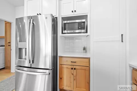 Kitchen - 3877 E Pepperwood Ln, Rigby, ID 83442 photo 4 of 4