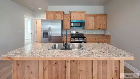 Kitchen - 359 Challis Ave, Arco, ID 83213 photo 2 of 5