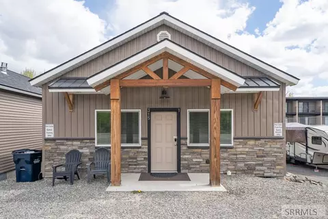Exterior - 315 Riverfront Dr, Salmon, ID 83467 photo 7 of 7