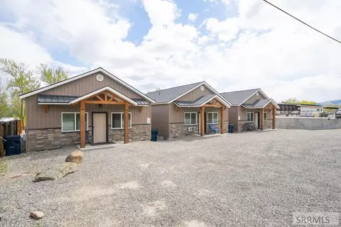 315 Riverfront Dr, Salmon, ID 83467