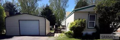 2125 N Whispering Pines Dr, Idaho Falls, ID 83401