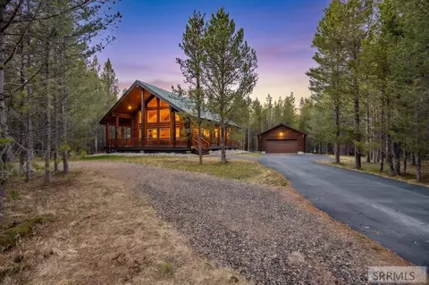 4009 Bridger Run, Island Park, ID 83429