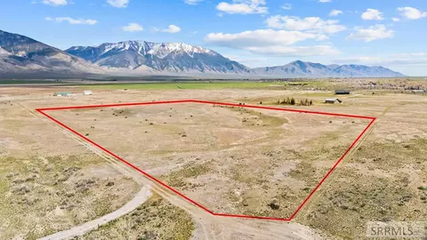 Nna Wild Rose Lane, Mackay, ID 83255