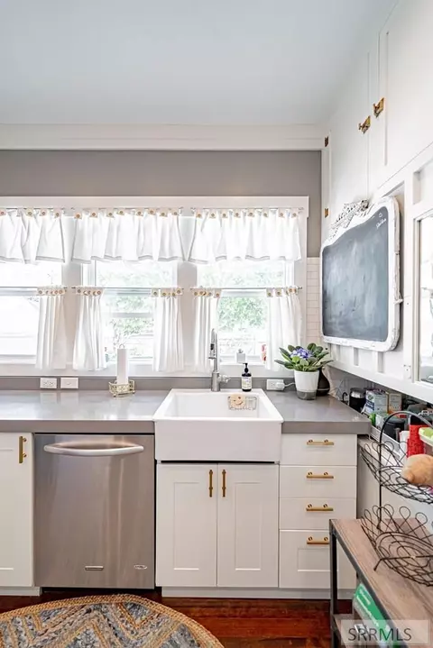 Kitchen - 134 W 2 N, Rigby, ID 83442 photo 3 of 11