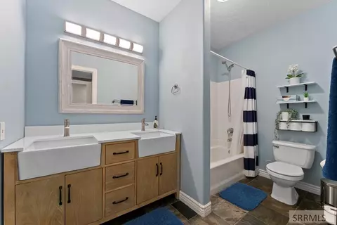 Bath - 3987 E 170 N, Rigby, ID 83442 photo 3 of 3