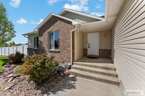 Exterior - 3987 E 170 N, Rigby, ID 83442 photo 2 of 16