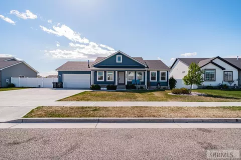 6820 S Broyhill Ave, Idaho Falls, ID 83402
