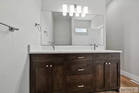 Bath - 477 Spruce Way, Rigby, ID 83442 photo 1 of 3