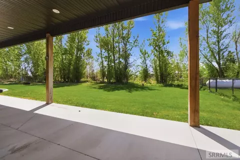 Exterior - 4504 E 200 N, Rigby, ID 83442 photo 5 of 8