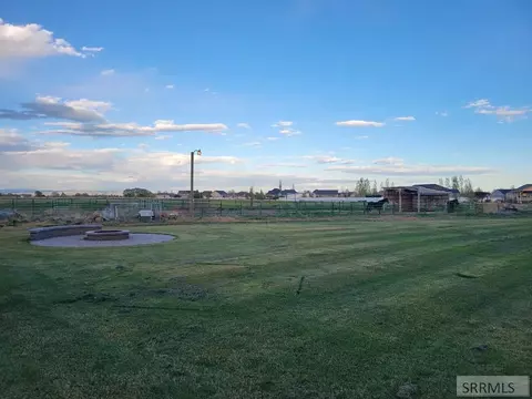 Exterior - 152 N 3700 E, Rigby, ID 83442 photo 3 of 4