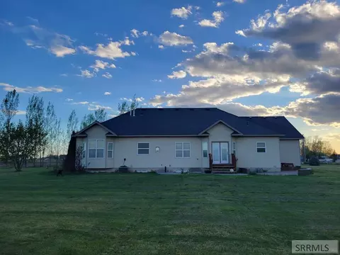 Exterior - 152 N 3700 E, Rigby, ID 83442 photo 4 of 4