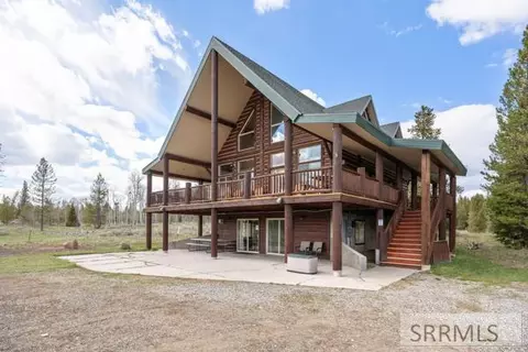 3300 Lariat Rd, Island Park, ID 83429