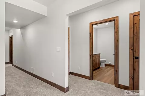 Entry Way - 84 Lookout Cir, Irwin, ID 83428 photo 5 of 6
