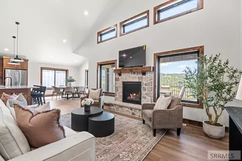 Living - 84 Lookout Cir, Irwin, ID 83428 photo 1 of 3
