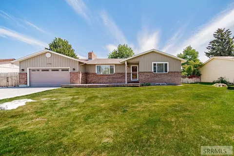694 Ruth Ave, Idaho Falls, ID 83401