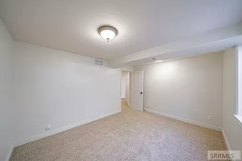 Bedroom - 4219 E Blackstone Dr, Rigby, ID 83442 photo 8 of 9