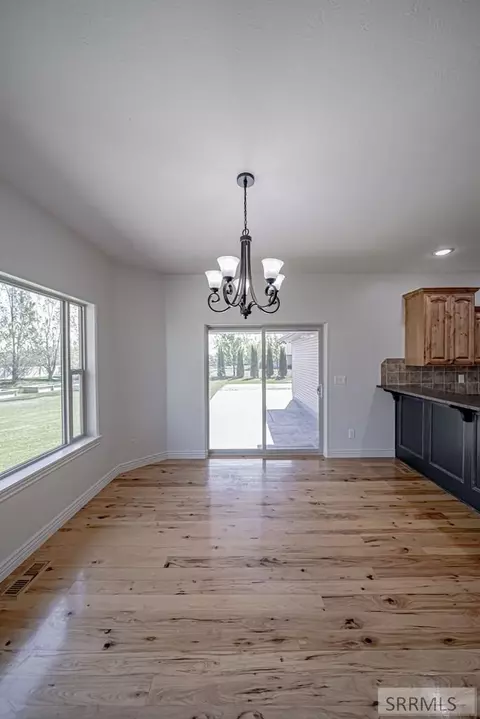 Dining - 4219 E Blackstone Dr, Rigby, ID 83442 photo 2 of 2