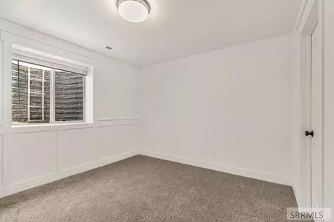 Bedroom - 7232 Middle Fork Rd, Idaho Falls, ID 83406 photo 11 of 13