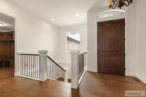Entry Way - 7232 Middle Fork Rd, Idaho Falls, ID 83406 photo 1 of 5