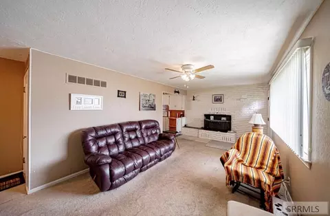 Living - 143 Dove Ave, Rigby, ID 83442 photo 1 of 2