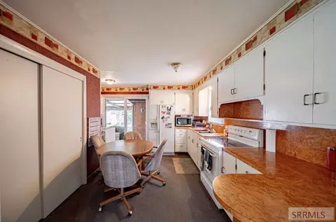 Kitchen - 143 Dove Ave, Rigby, ID 83442 photo 2 of 2