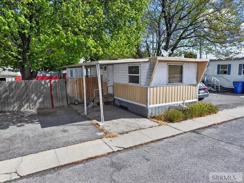 925 Wilson Ave #17, Pocatello, ID 83201