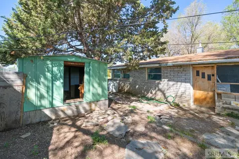 830 NE Bonneville Dr, Idaho Falls, ID 83401