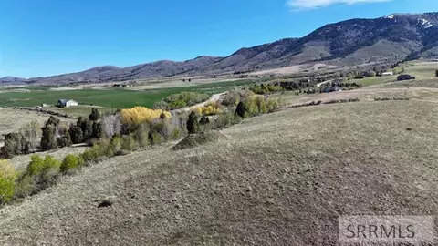 1398 Mogul Ln, Inkom, ID 83245