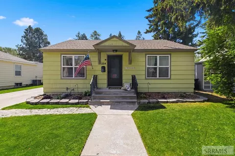 224 E 24th St, Idaho Falls, ID 83404