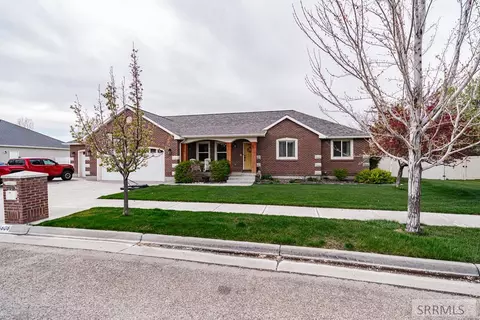 5608 Veil Dr, Idaho Falls, ID 83406
