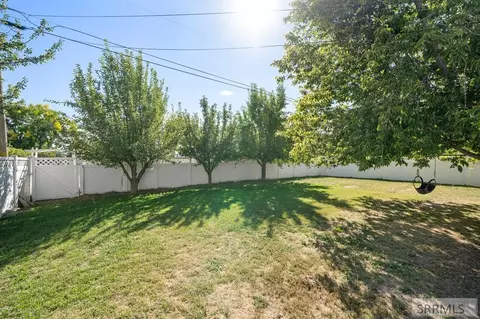 Exterior - 239 Ramona Ave, Rigby, ID 83442 photo 6 of 7