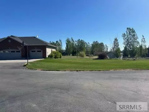 Exterior - 4035 Molly Dr, Rexburg, ID 83440 photo 1 of 4