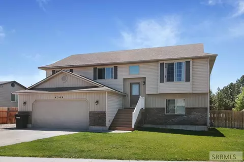 4364 High Desert Dr, Ammon, ID 83406