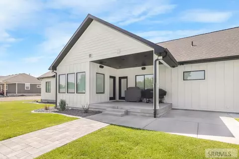 Exterior - 4109 E 218 N, Rigby, ID 83442 photo 4 of 5