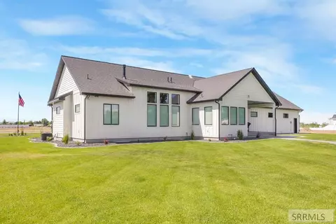 Exterior - 4109 E 218 N, Rigby, ID 83442 photo 3 of 5