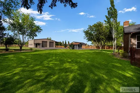 Exterior - 1050 Widdison Ln, Rexburg, ID 83440 photo 4 of 7