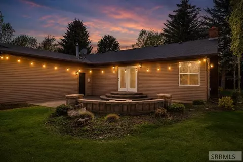 Exterior - 1050 Widdison Ln, Rexburg, ID 83440 photo 3 of 7
