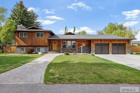Exterior - 1050 Widdison Ln, Rexburg, ID 83440 photo 2 of 7