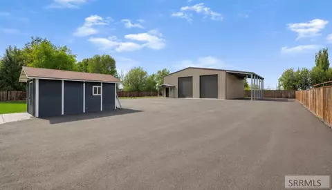 Exterior - 1050 Widdison Ln, Rexburg, ID 83440 photo 1 of 7