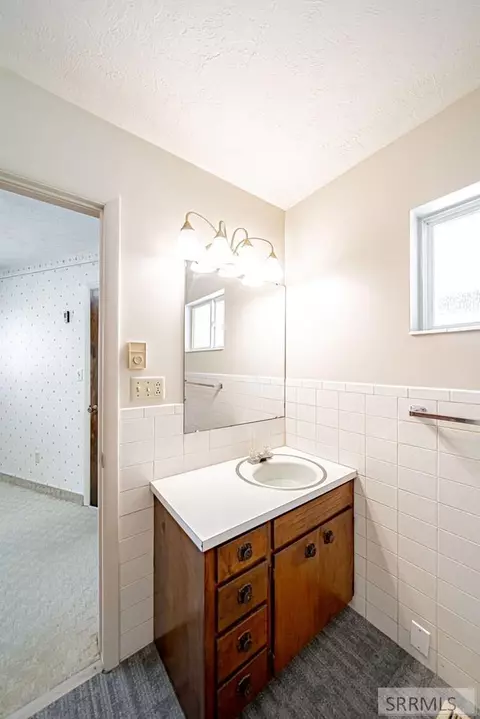 Bath - 330 S 4th E, Rexburg, ID 83440 photo 2 of 4