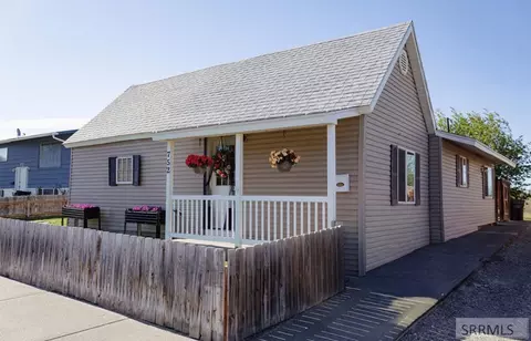 752 Cleveland St, Idaho Falls, ID 83401