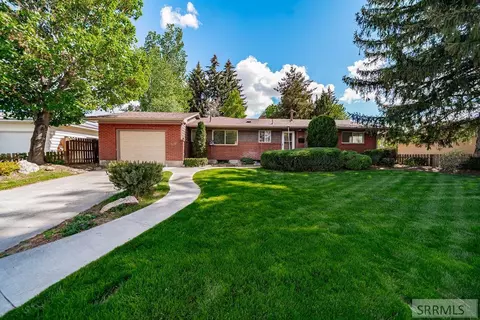 706 E 16th St, Idaho Falls, ID 83404