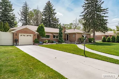 1715 Calkins Ave, Idaho Falls, ID 83402